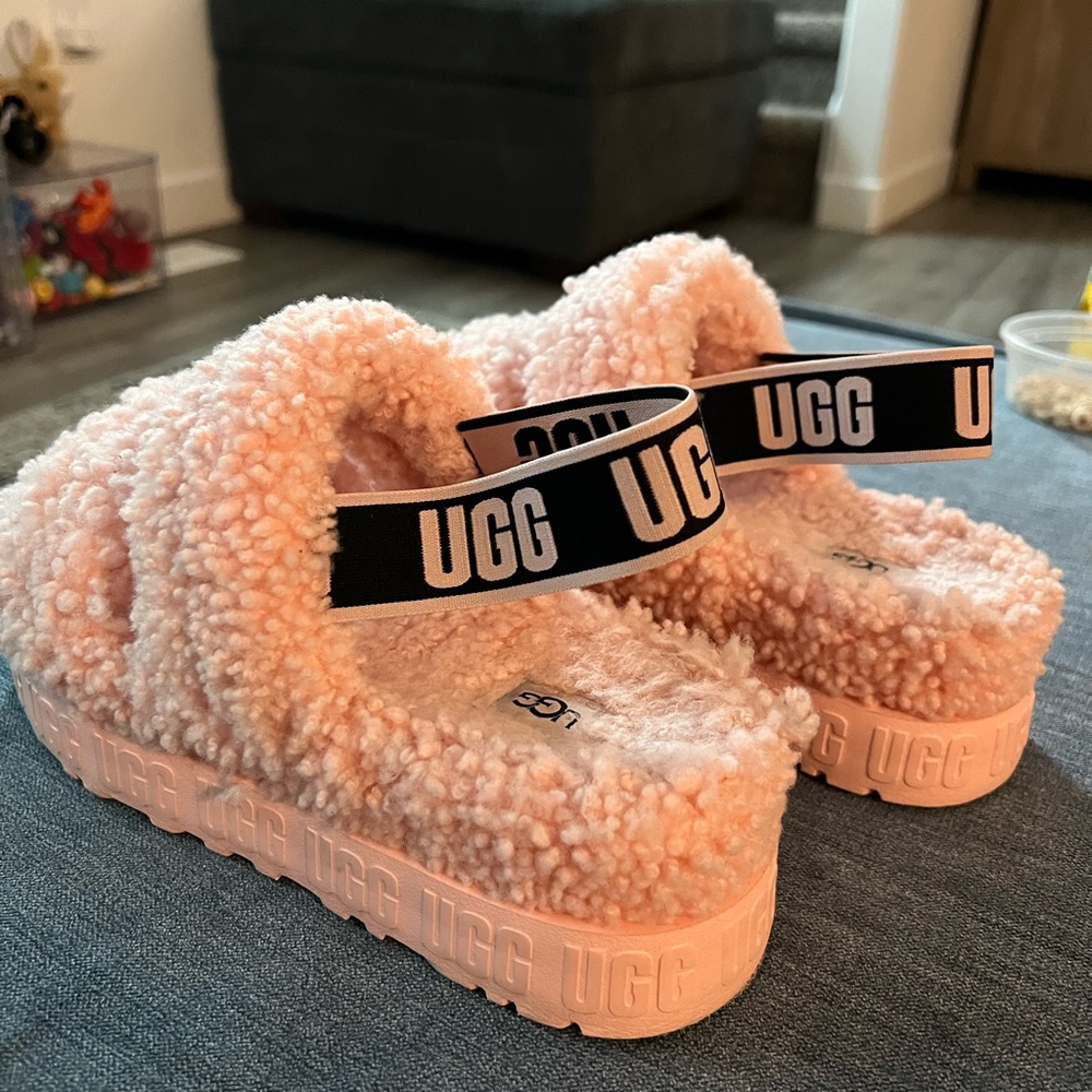 Bubblegum Pink Platform UGG Slipper Shoes